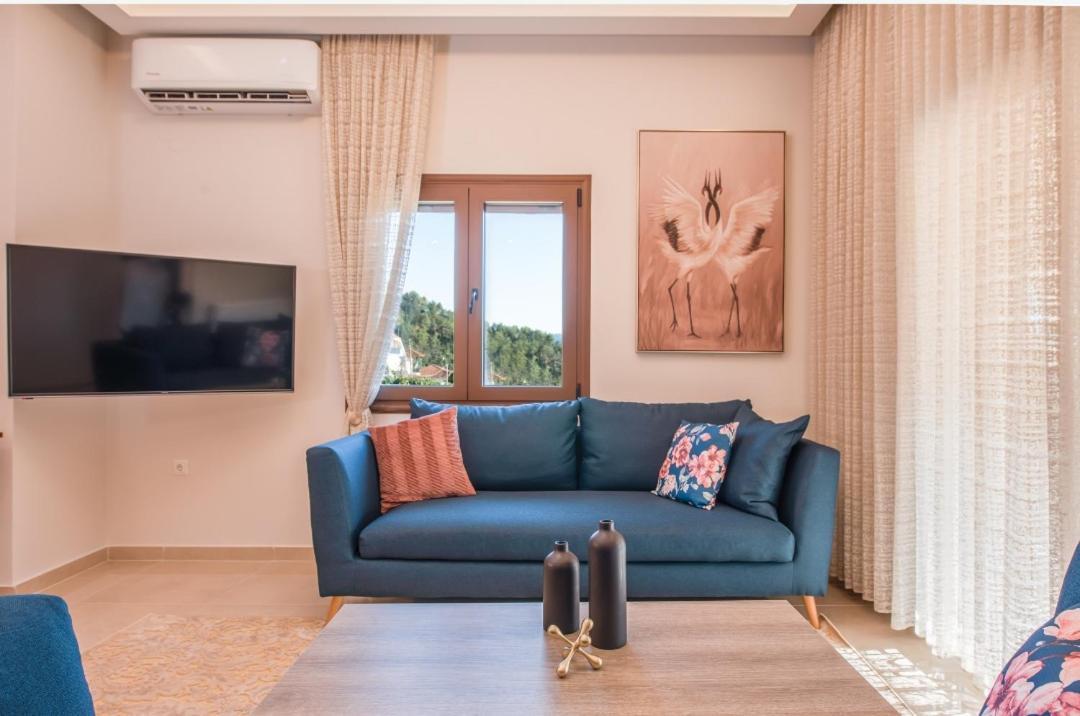 Luxury Moi Apartment In Bafra Village Ioannina Exterior photo